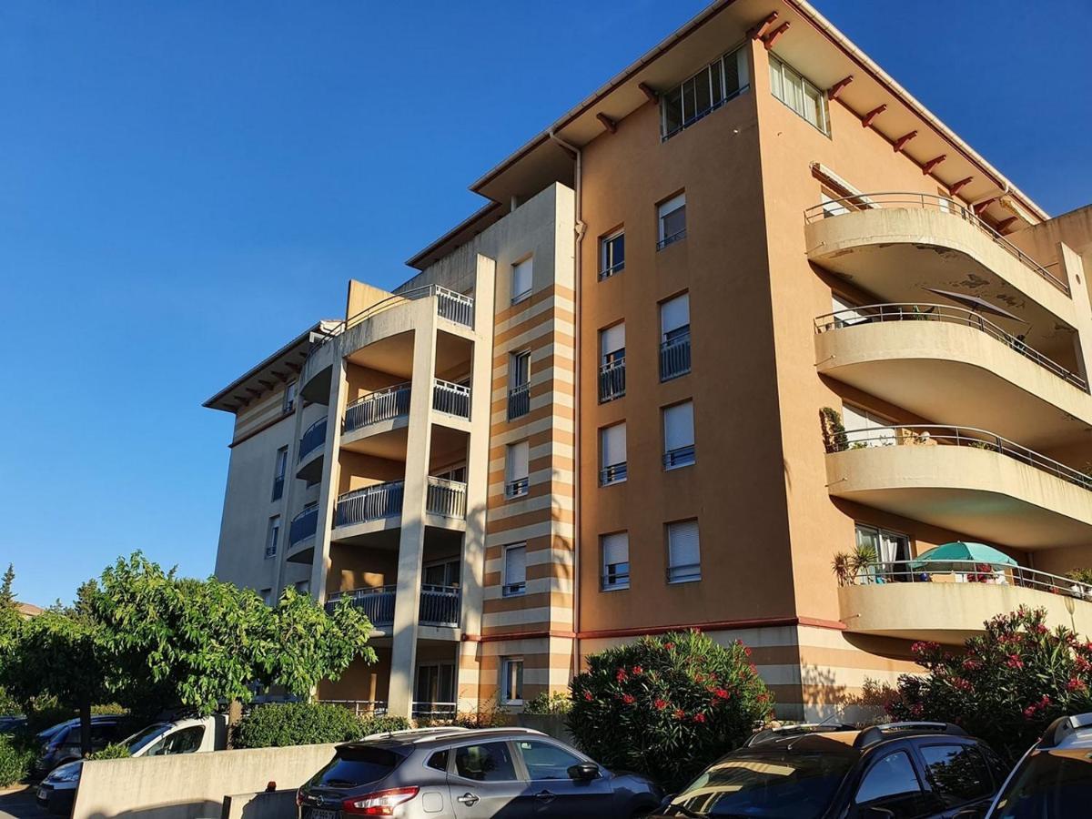 Appartement 2 Pieces Cosy Classe 3 Etoiles Climatise Fréjus Buitenkant foto