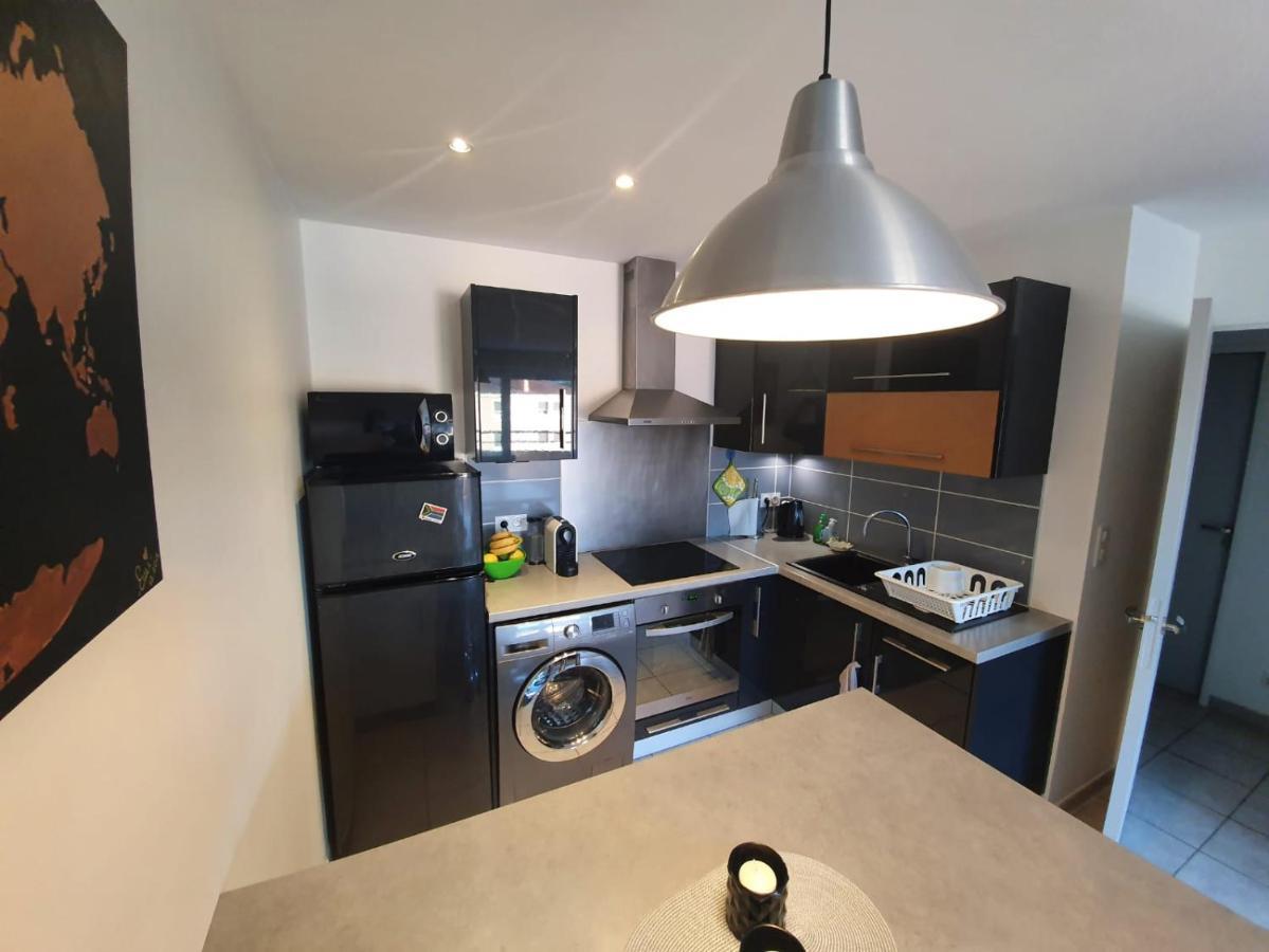 Appartement 2 Pieces Cosy Classe 3 Etoiles Climatise Fréjus Buitenkant foto