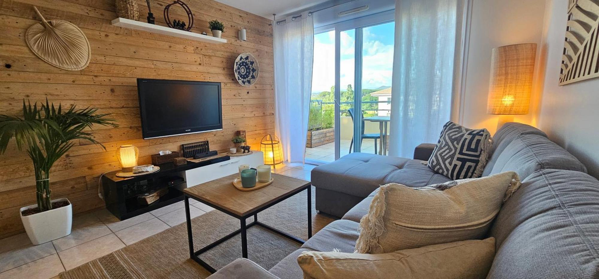 Appartement 2 Pieces Cosy Classe 3 Etoiles Climatise Fréjus Buitenkant foto